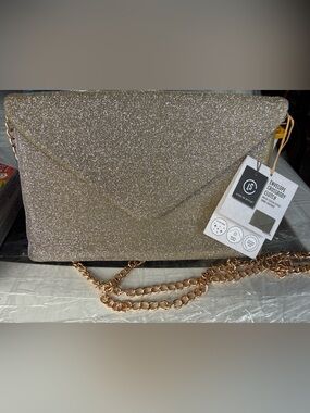 Live in Style Gold Sparkle Chain Envelope Clutch - Designer Inspired